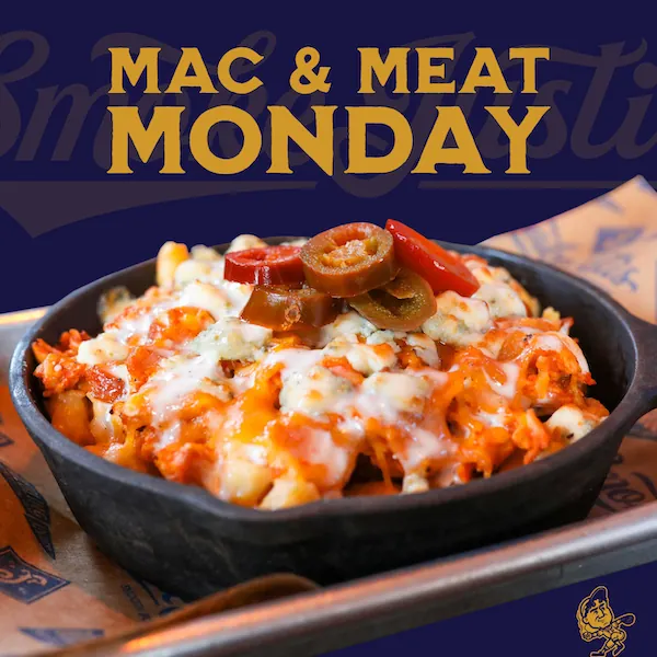 Mac & Meat Monday at Smoke Justis in Covington, KY